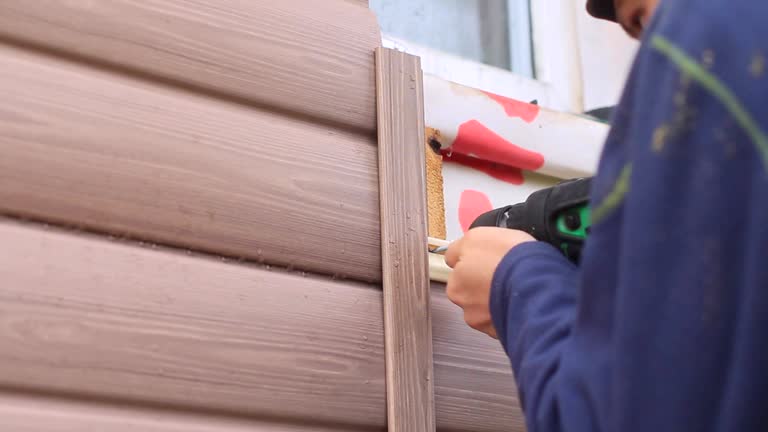 Custom Trim and Detailing for Siding